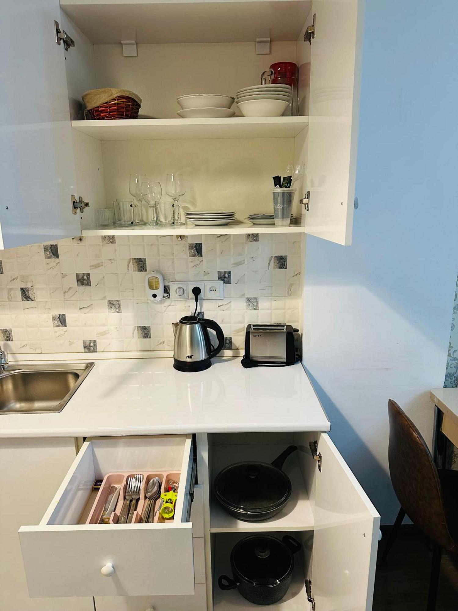 Twins Tower Apartment Tbilisi Bagian luar foto